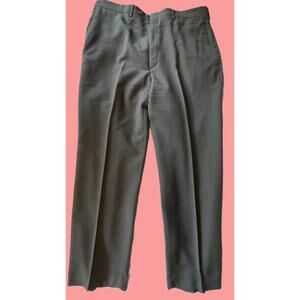 Haggar Gray Dress Pants Mens Size 38 x 31